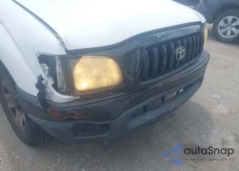 2004 Toyota Tacoma из США, поврежденный, VIN 5TENL42N44Z380124